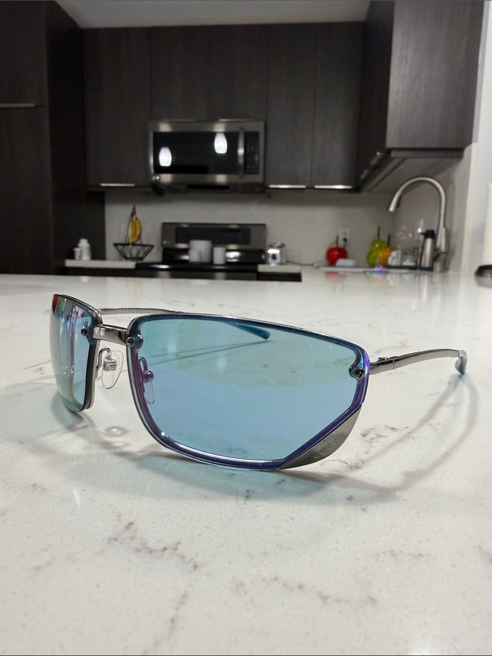 VINTAGE 90s Gucci Men's Blue Mirrored Sunglasses with Silver Temples